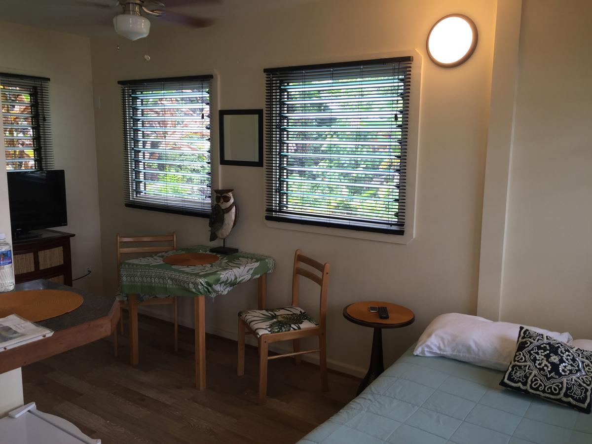 Aaron'S Cottage Hilo Exterior photo