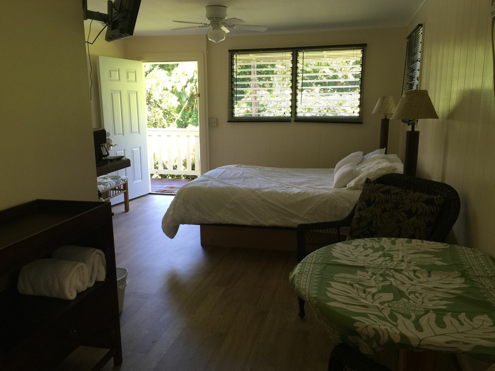 Aaron'S Cottage Hilo Exterior photo